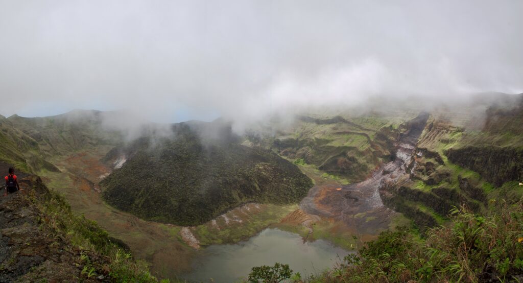 CODE ORANGE St  Vincent  on alert as volcanic  activity  