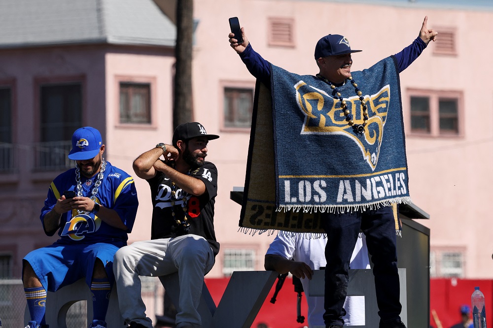 Matthew Stafford, cigar in hand, celebrates title in Super Bowl parade