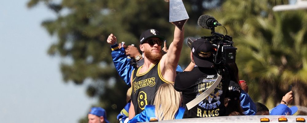 Matthew Stafford, cigar in hand, celebrates title in Super Bowl parade