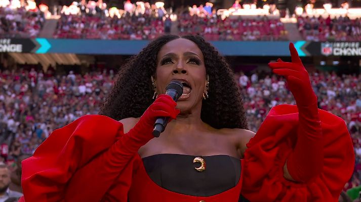 Sheryl Lee Ralph At Super Bowl 2023: See Her Stunning Performance