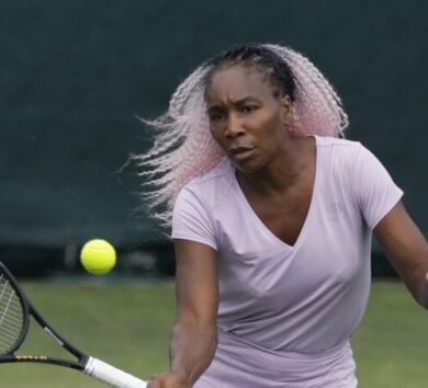 2023-07-02T114034Z_1_LYNXMPEJ6102N_RTROPTP_4_TENNIS-WIMBLEDON-1024×713-1-1