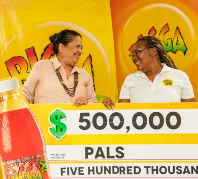 Bigga-Cheque-Handover-to-P.A.L.S-5
