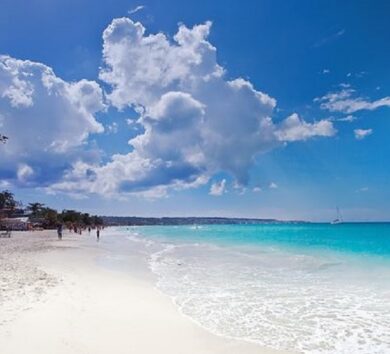 SevenMileBeach